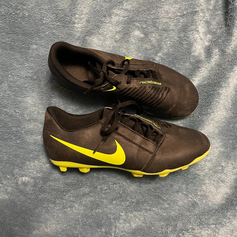 nike cleats